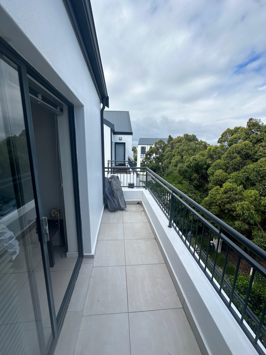 To Let 1 Bedroom Property for Rent in De Velde Western Cape